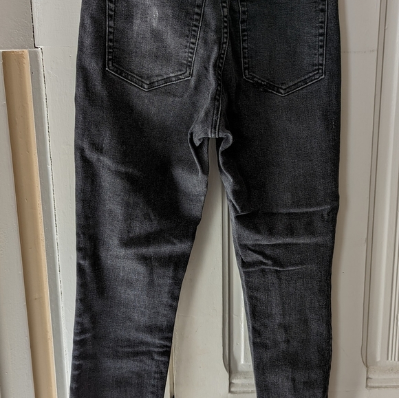 Everlane High-Rise Skinny Button Jeans - Picture 4 of 6